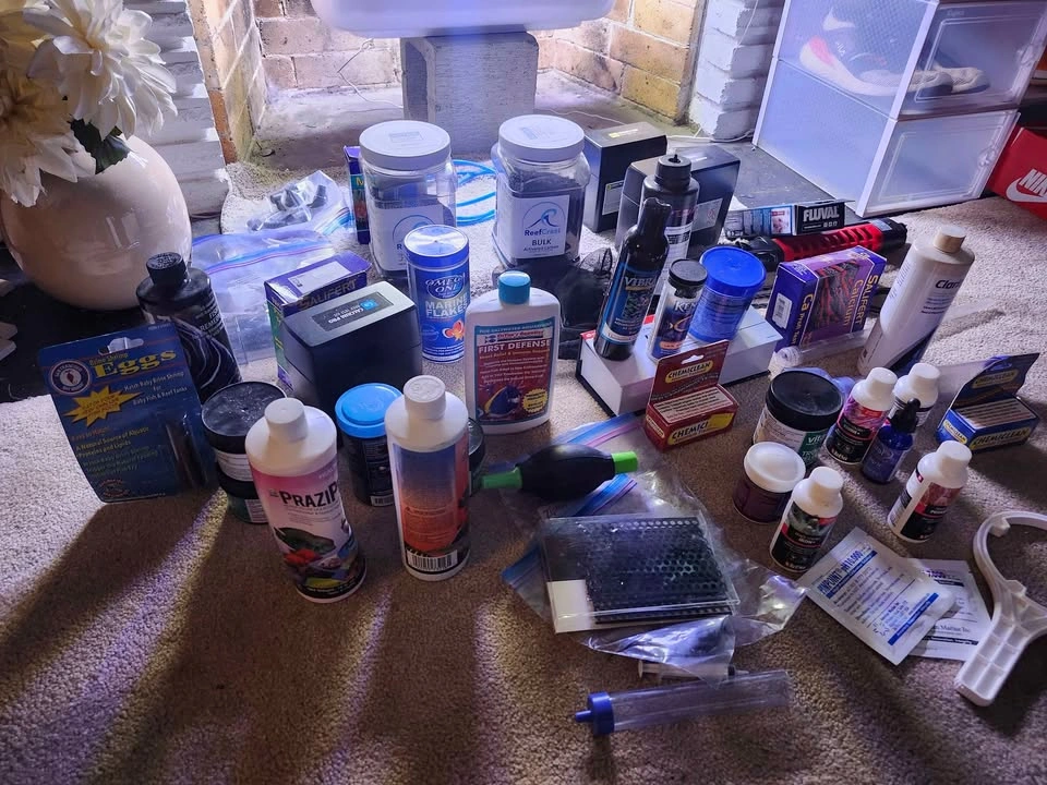 Salt water assorted Aquarium Supplies and Maintenance Lot - photo 2