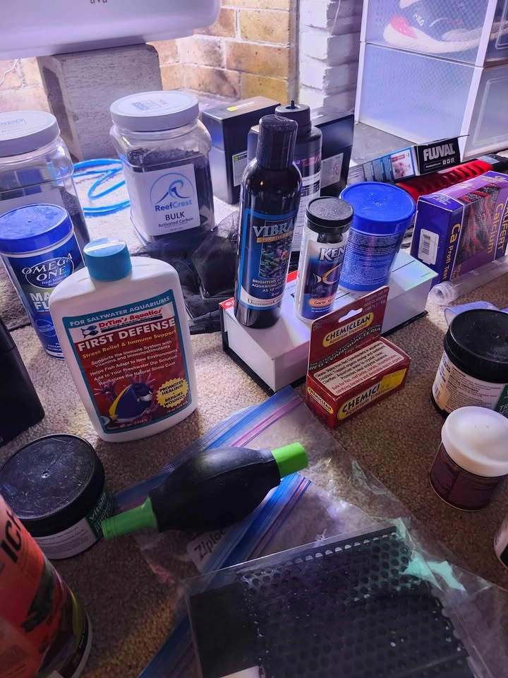 Salt water assorted Aquarium Supplies and Maintenance Lot - photo 5