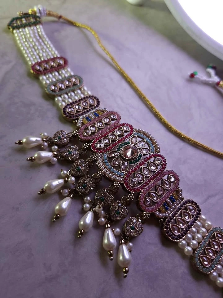 Traditional Indian Kundan Choker Necklace