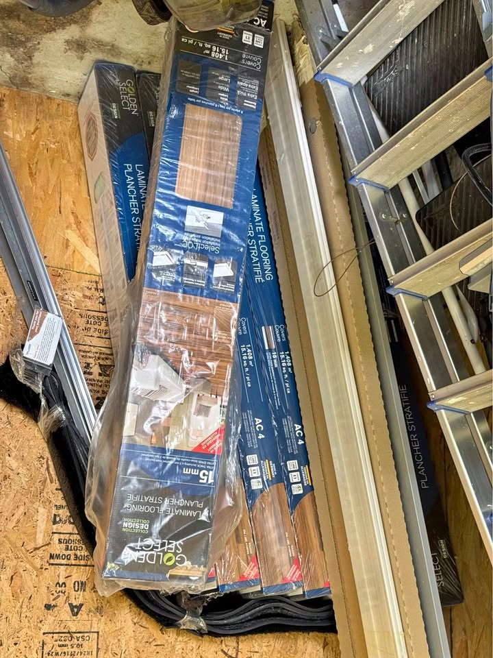 Laminate Flooring, 19.2cm - Sandy-Oak Woodgrain, AC5