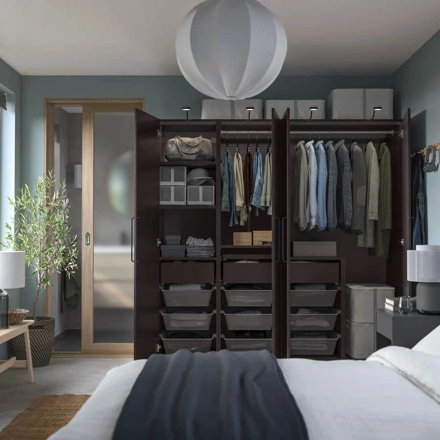 Large Wardrobe/Dresser/Closet with mirror panels - photo 3