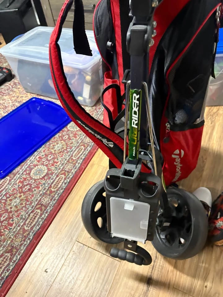 Golf Set - Clubs, Bag, Cart, Etc. - photo 4