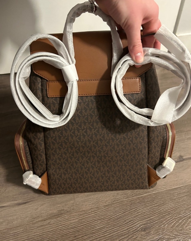 MICHAEL KORS BACKPACK - photo 2