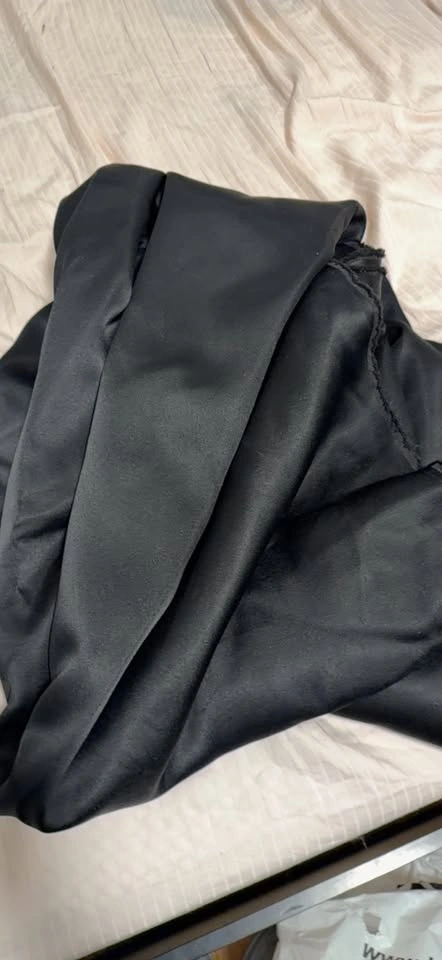 Black shiny fabric, a bit larger than 9x9 feet - photo 2