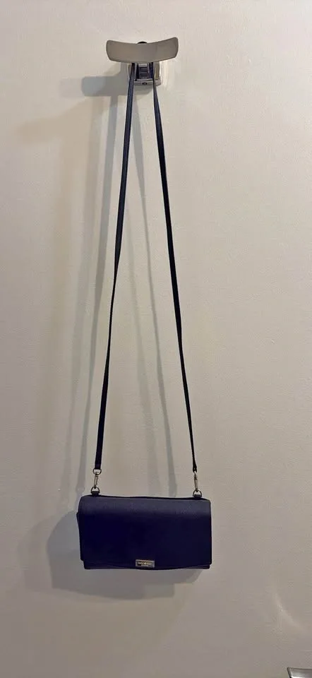 Kate Spade crossbody clutch