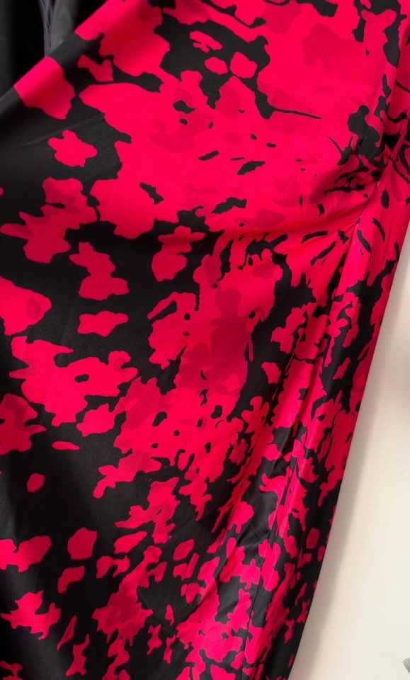 Black and Red Abstract Print Long Sleeve Ruched Dress - photo 2