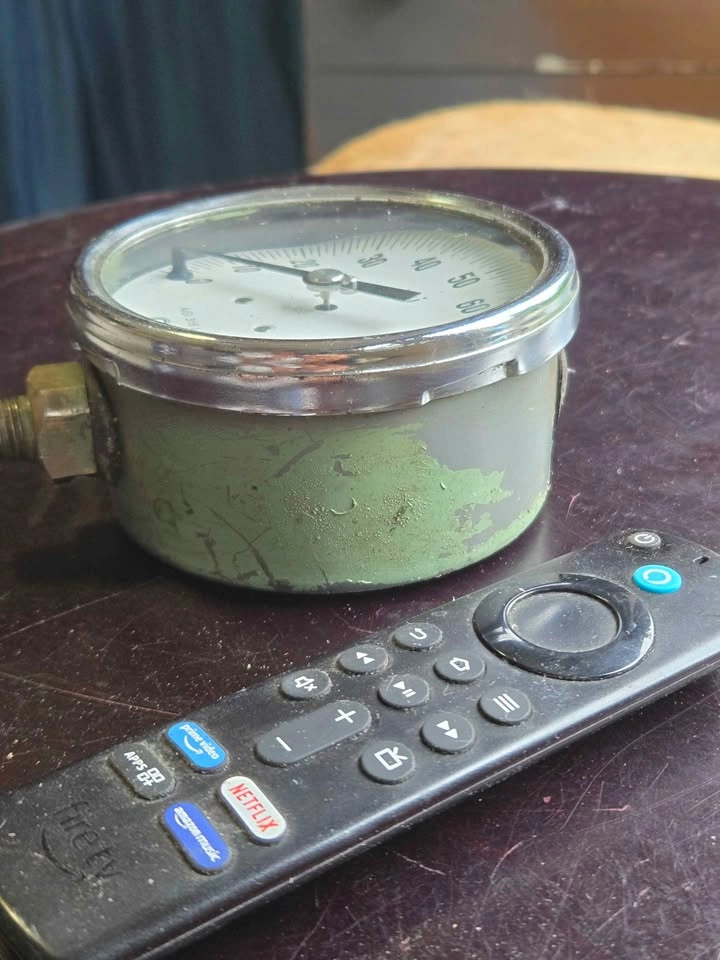 6" vintage industrial pressure gauge - photo 2