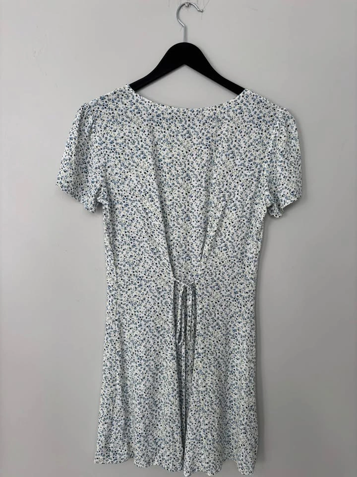 Brandy Melville Dress - photo 3