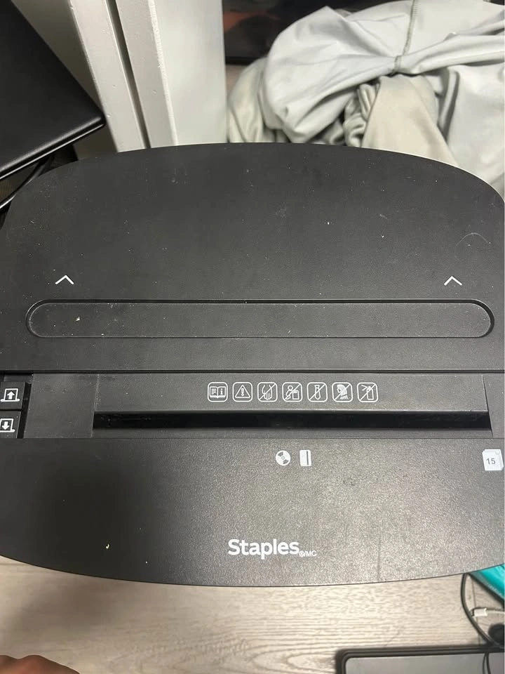 Cross cut paper shredder - photo 2