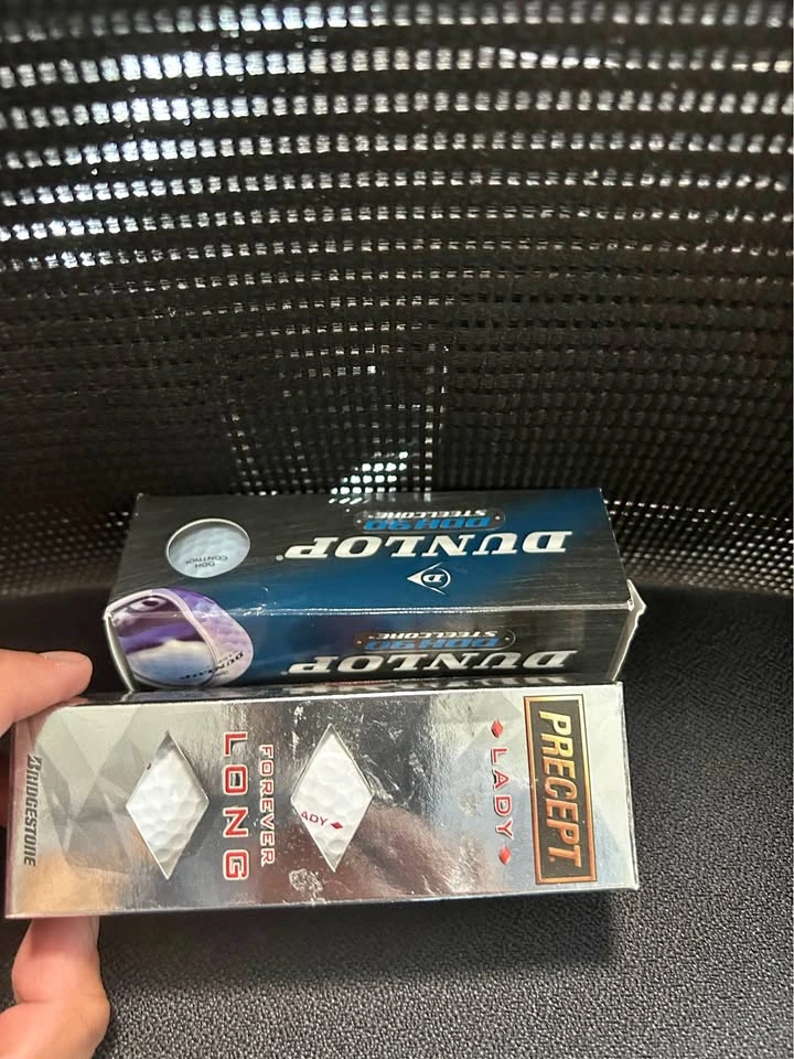 2 sets of golf balls (6 balls total). Price is for both
