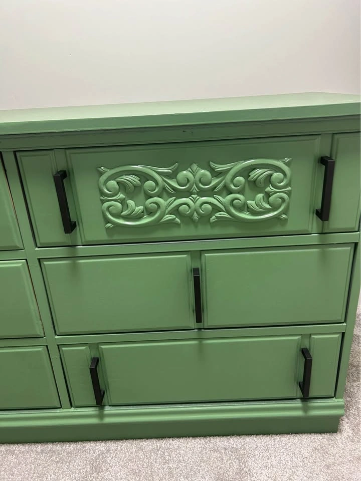 🌿 Sage Statement Piece: Solid Wood Restful Green Dresser - photo 2