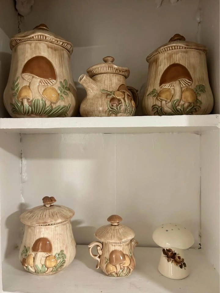 Vintage Ceramic Mushroom Canister and Kitchen Set - photo 3