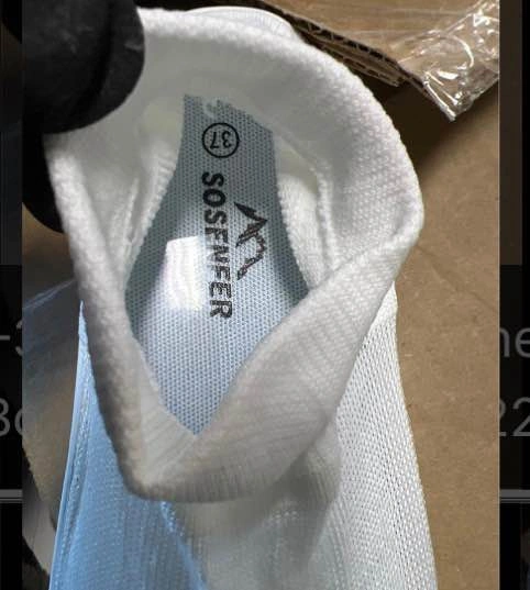 Women’s Water Shoes. Fits 6.5 - 8 - photo 2