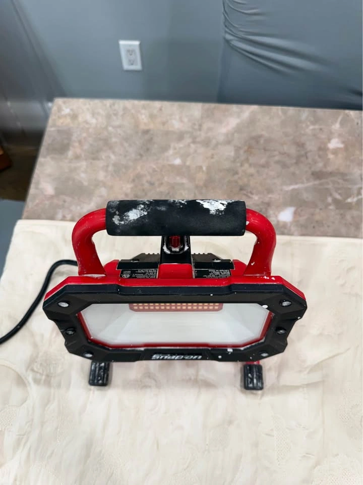 Snap-On LED WorkLight - photo 4