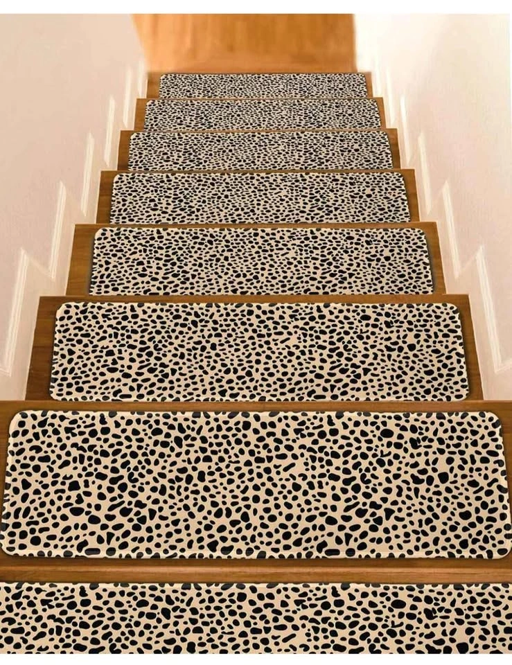 Leopard Textured Stair Treads for Wooden Steps Indoor, 15 Pack - photo 2