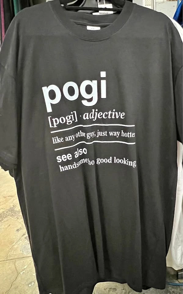🏈 Pogi T-shirt - New