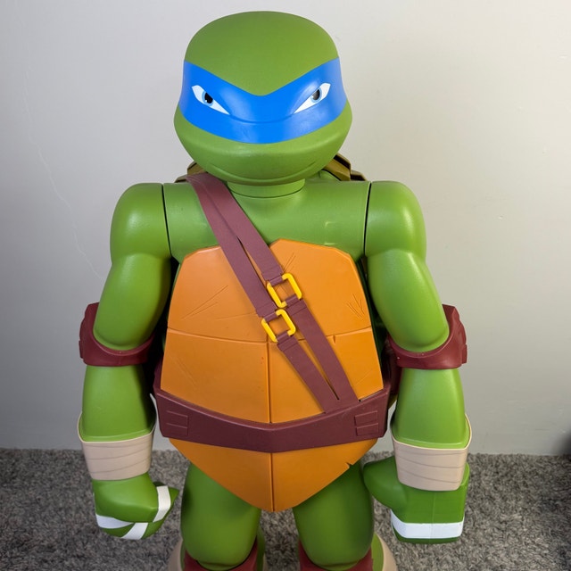 Vintage Leonardo 48" 4ft Tall Teenage Mutant Ninja Turtles - photo 3