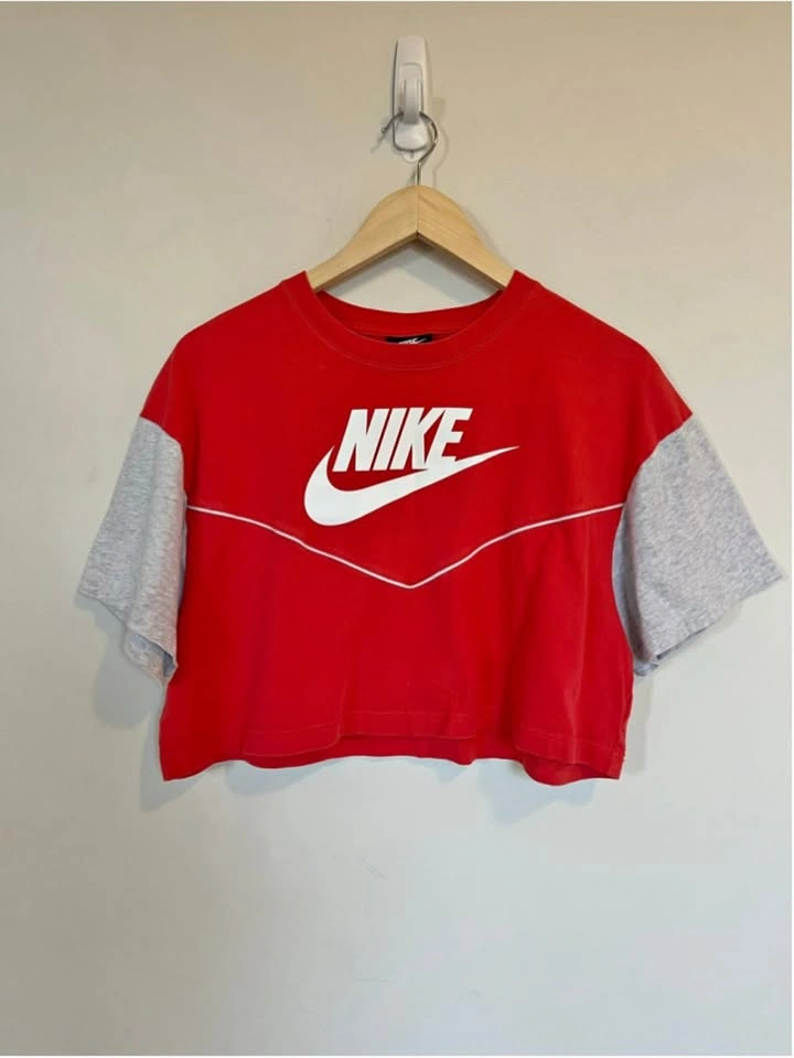 Nike Crop Top Colour Block Coral Red Light Grey Large
