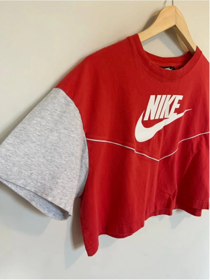 Nike Crop Top Colour Block Coral Red Light Grey Large - photo 2