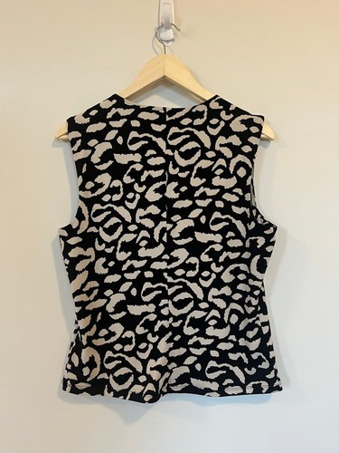 Black & Beige Leopard Print Sleeveless Top - photo 5