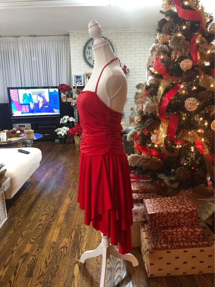 🏈 Red dress (New) - photo 2