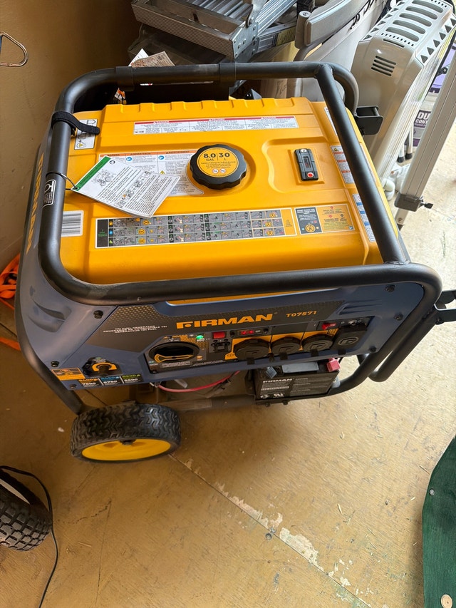 Firman T07571 Tri Fuel Generator - photo 2