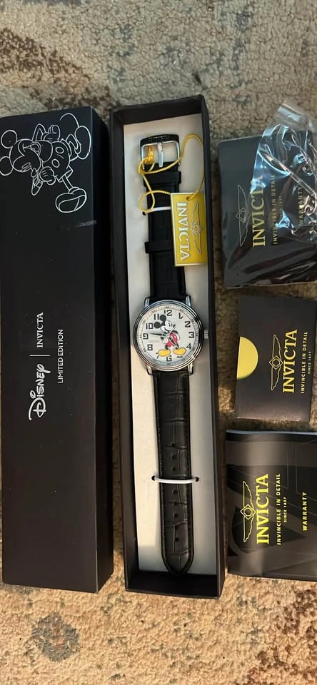 New invicta limited edition Disney watch - photo 2