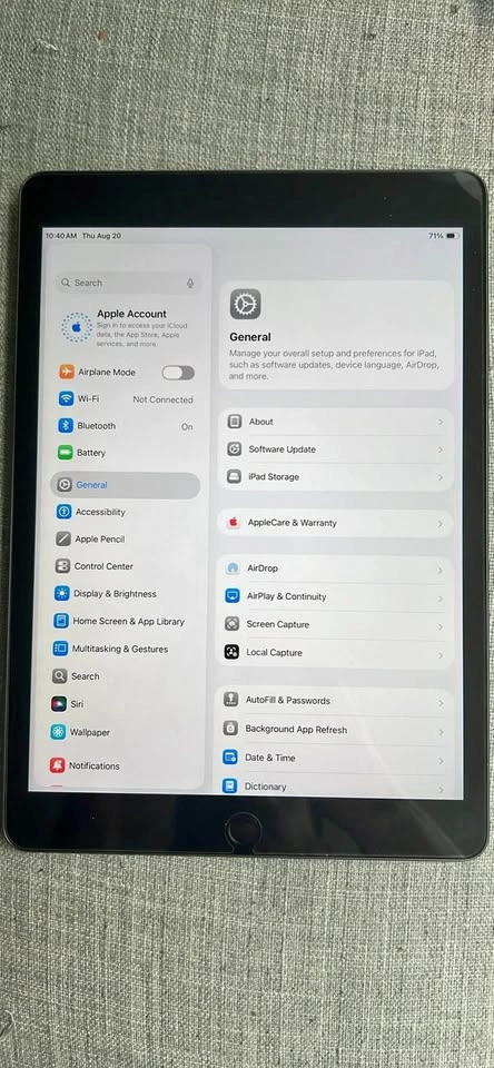 Latest iOS, 9th gen Apple iPad 64GB 10.2”