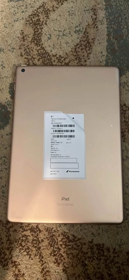 iPad 7th gen 32GB gold/white - photo 3