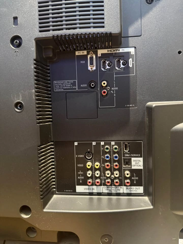 Sony Bravia 40" LCD TV KDL-40V3000 - photo 3