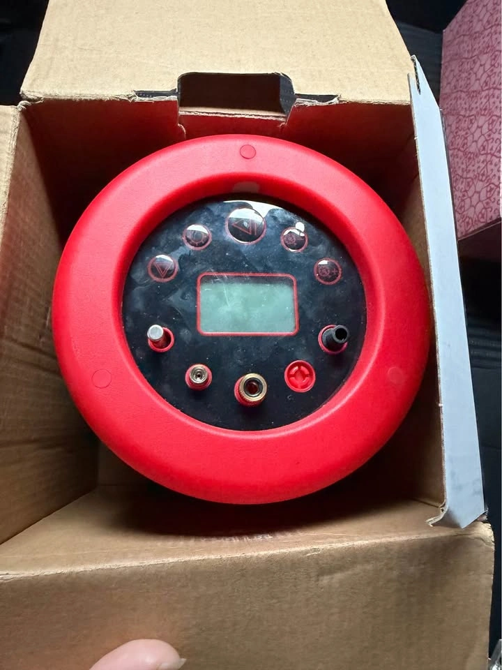 Motomaster Mighty Quiet Inflator - photo 2