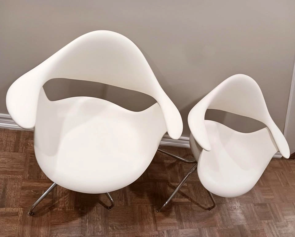 x2 Herman Miller - George Nelson Swag Leg Armchairs