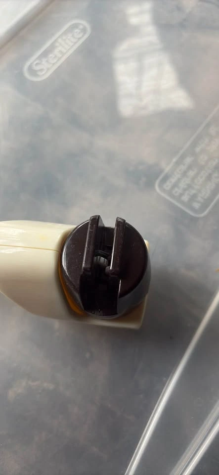 Vintage Cutco Handheld Knife Sharpener - photo 2
