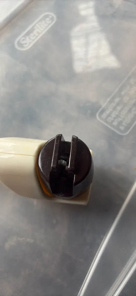 Vintage Cutco Handheld Knife Sharpener - photo 2