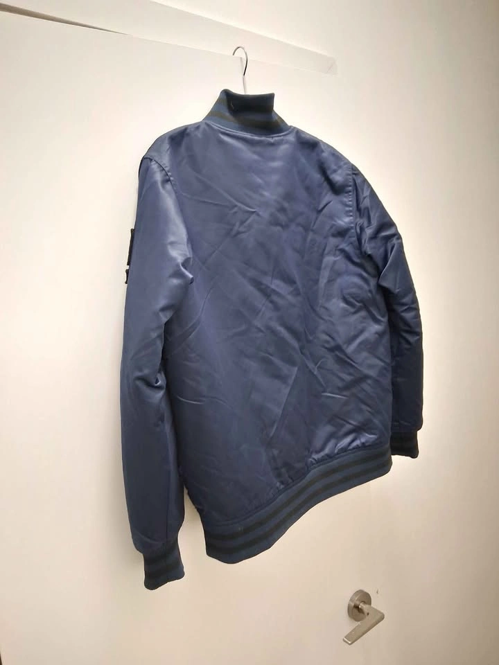 Majestic New York Yankees Satin Bomber Jacket - photo 2