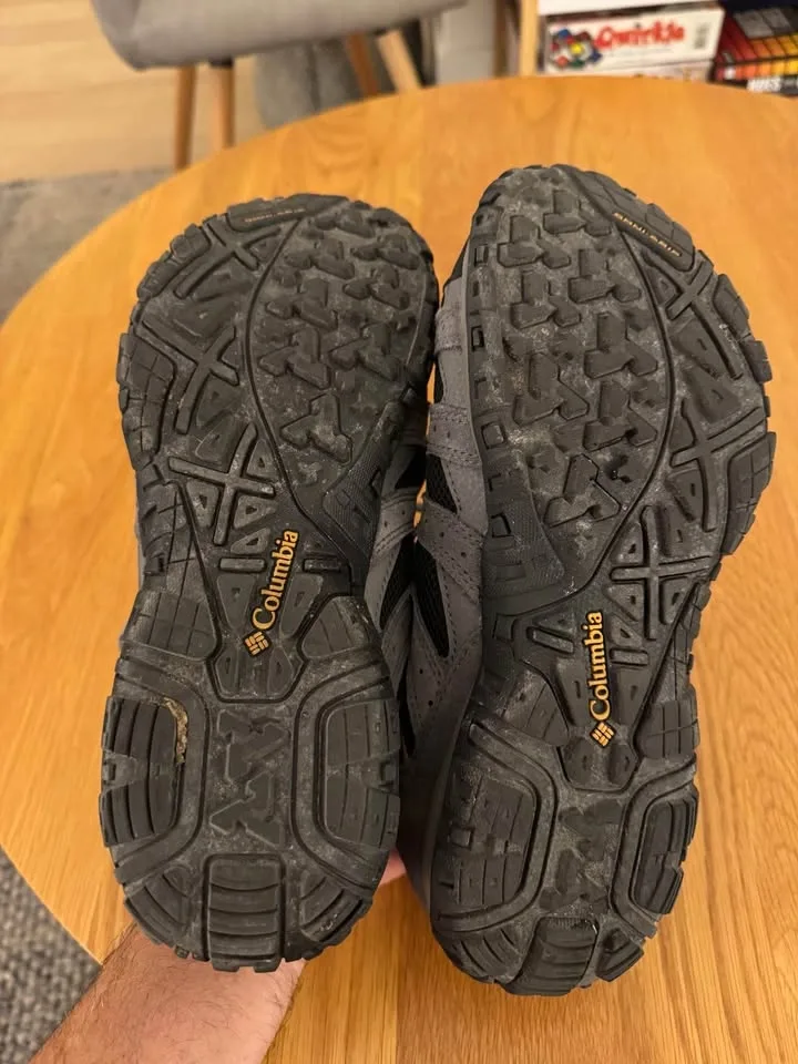 Columbia Men’s Hiking Shoes - photo 4