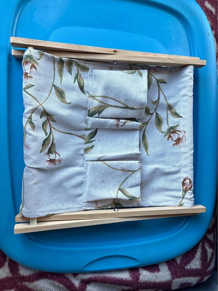 Wooden Folding Magazine Rack with Floral Fabric
