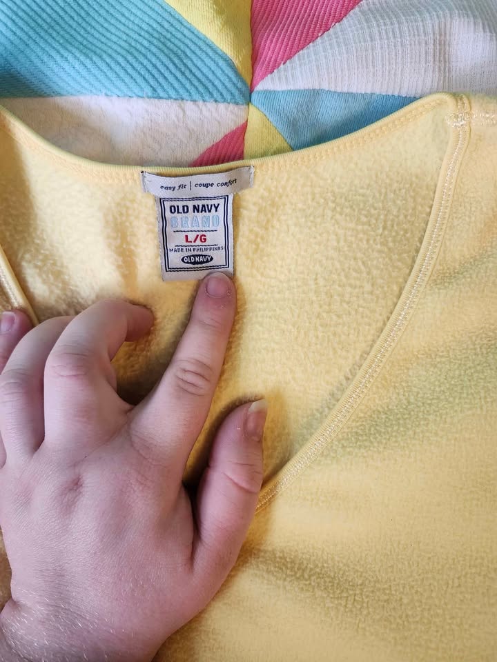 yellow Old Navy pullover sweater from 2004 - photo 2