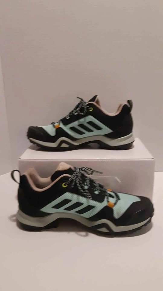 Adidas Terrex Hiking Shoes Women sz 8 wide - photo 2