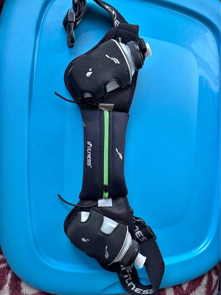 iFitness Hydration Belt