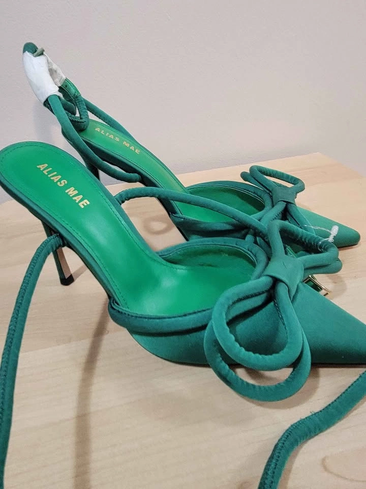 Brand New Size 6 Alias Mae Strappy Heels - photo 2