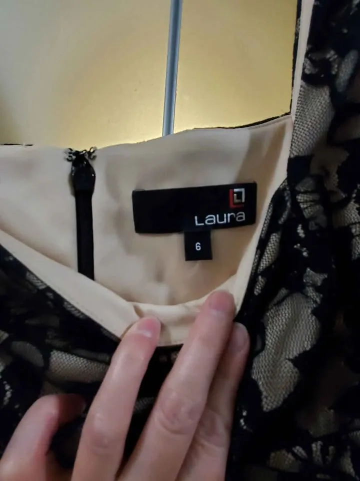 Laura Petite Dresses - photo 3