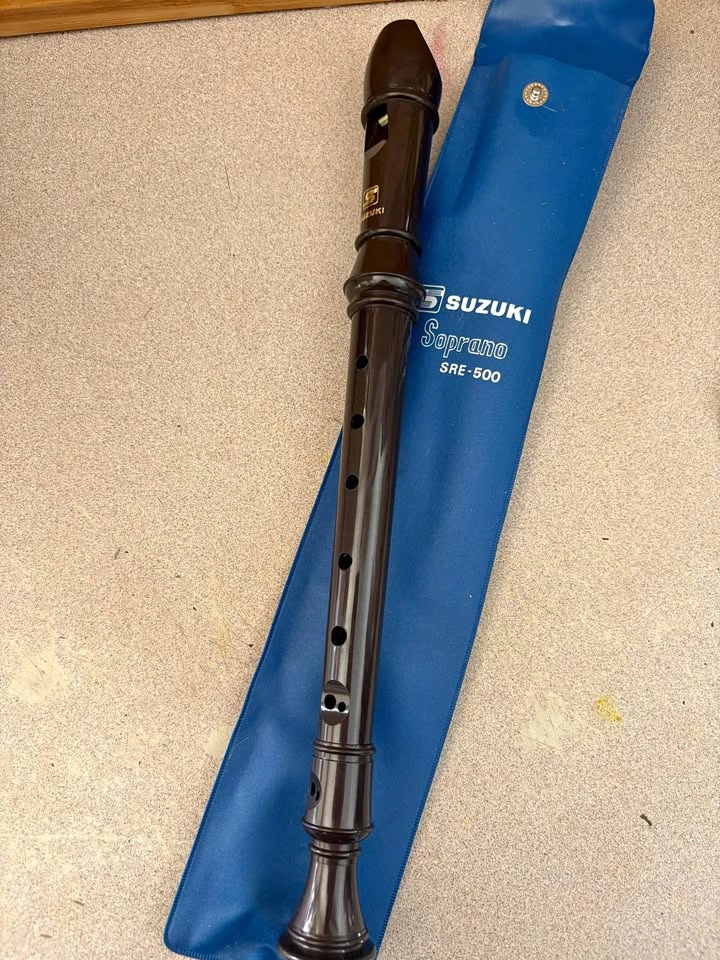 Suzuki Soprano Recorder SRE-500