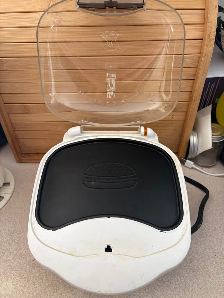 George Foreman Lean Mean Fat Reducing Grilling Machine - photo 2