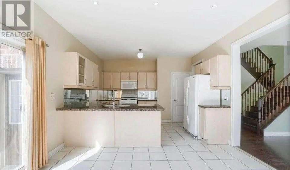 1 Bed 1 Bath - House - photo 3