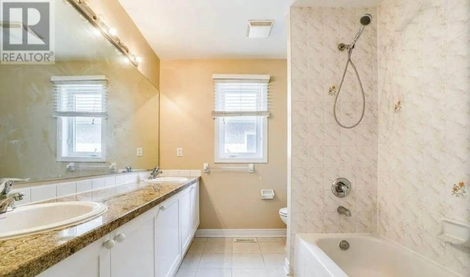 1 Bed 1 Bath - House - photo 4