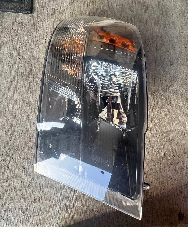 Ram 1500 2500 3500 Headlight Assembly - Passenger Side