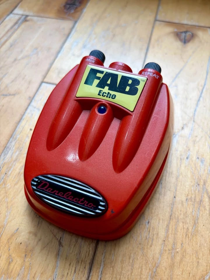 Danelectro FAB Echo Guitar Pedal