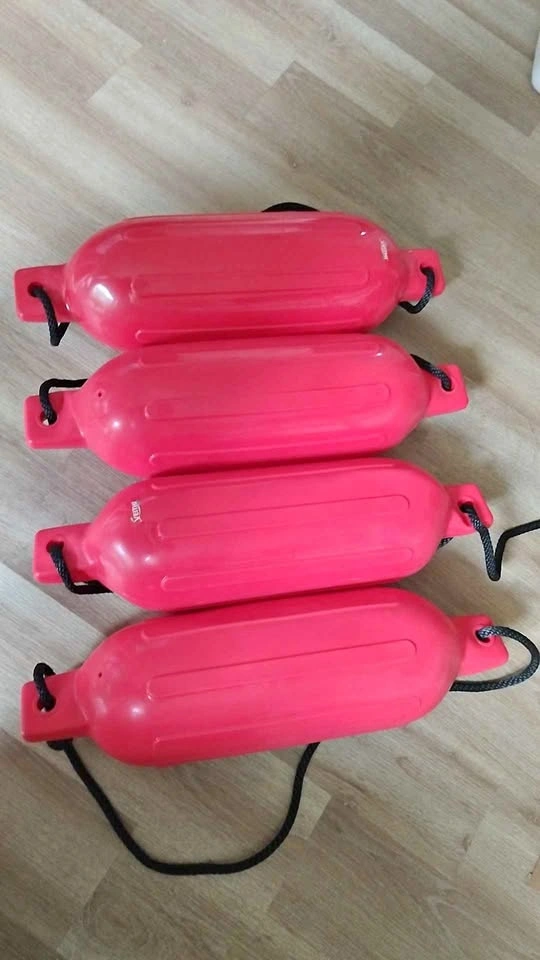 4 boat fenders