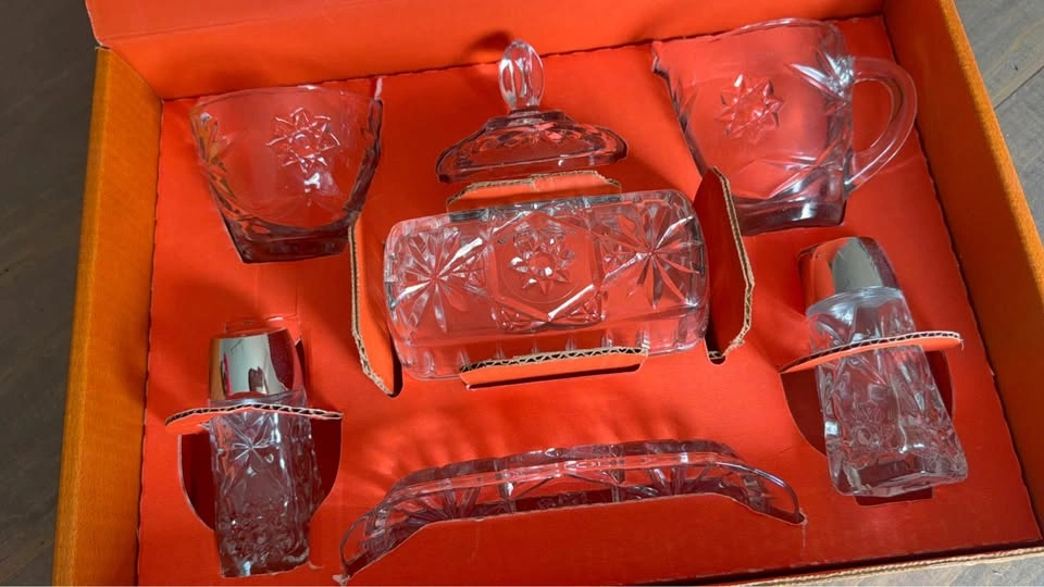 ORIGINAL BOX! Anchor Hocking Early American Prescut 7 Piece Set - photo 2